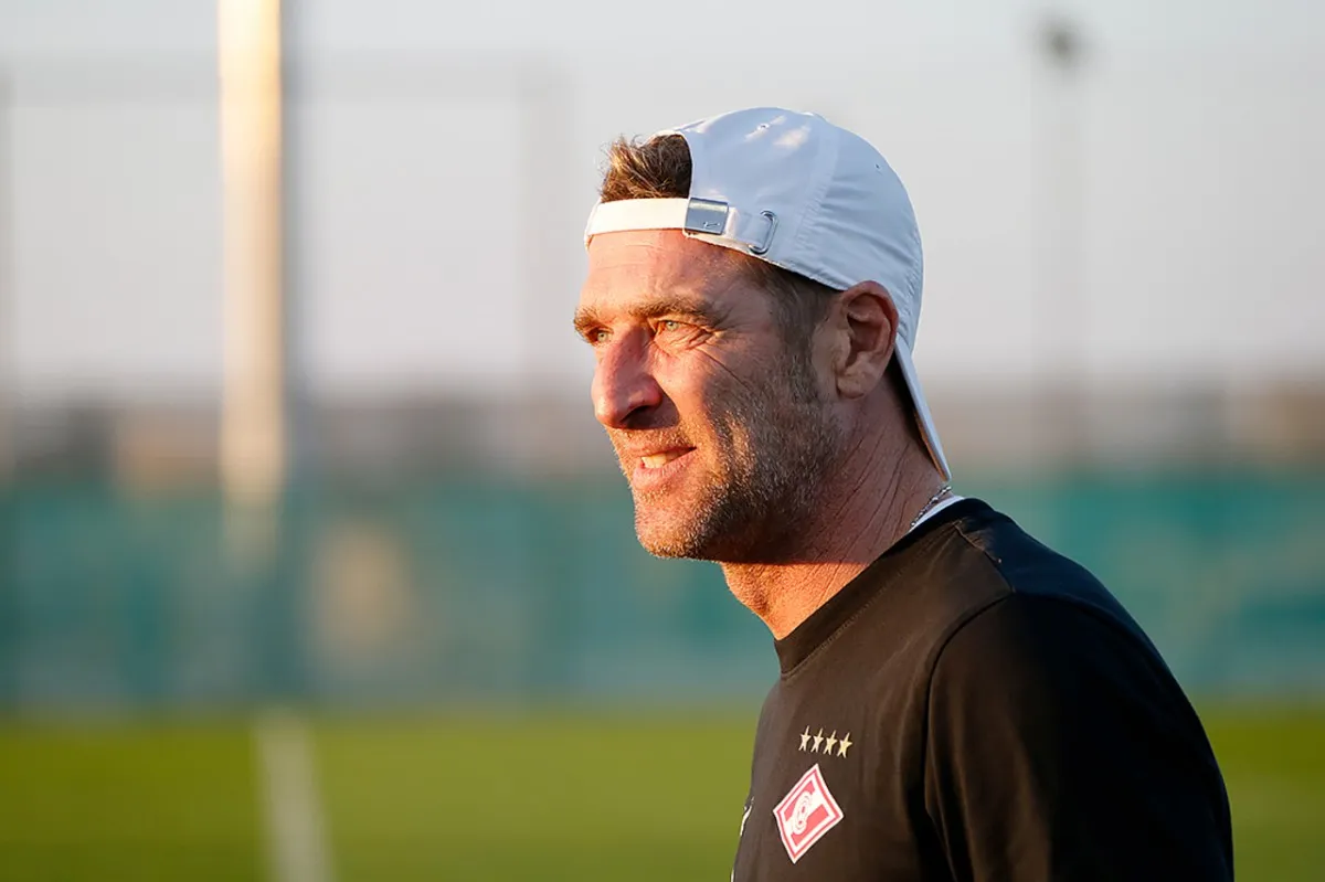 Отношения «Спартака» и Карреры после отставки: поздравления, пикировки с Федуном, любовь к фанатам