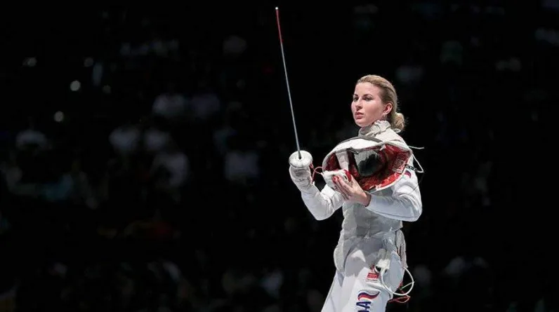 Дериглазова вышла в финал соревнований по фехтованию на рапире на Олимпийских играх в Токио