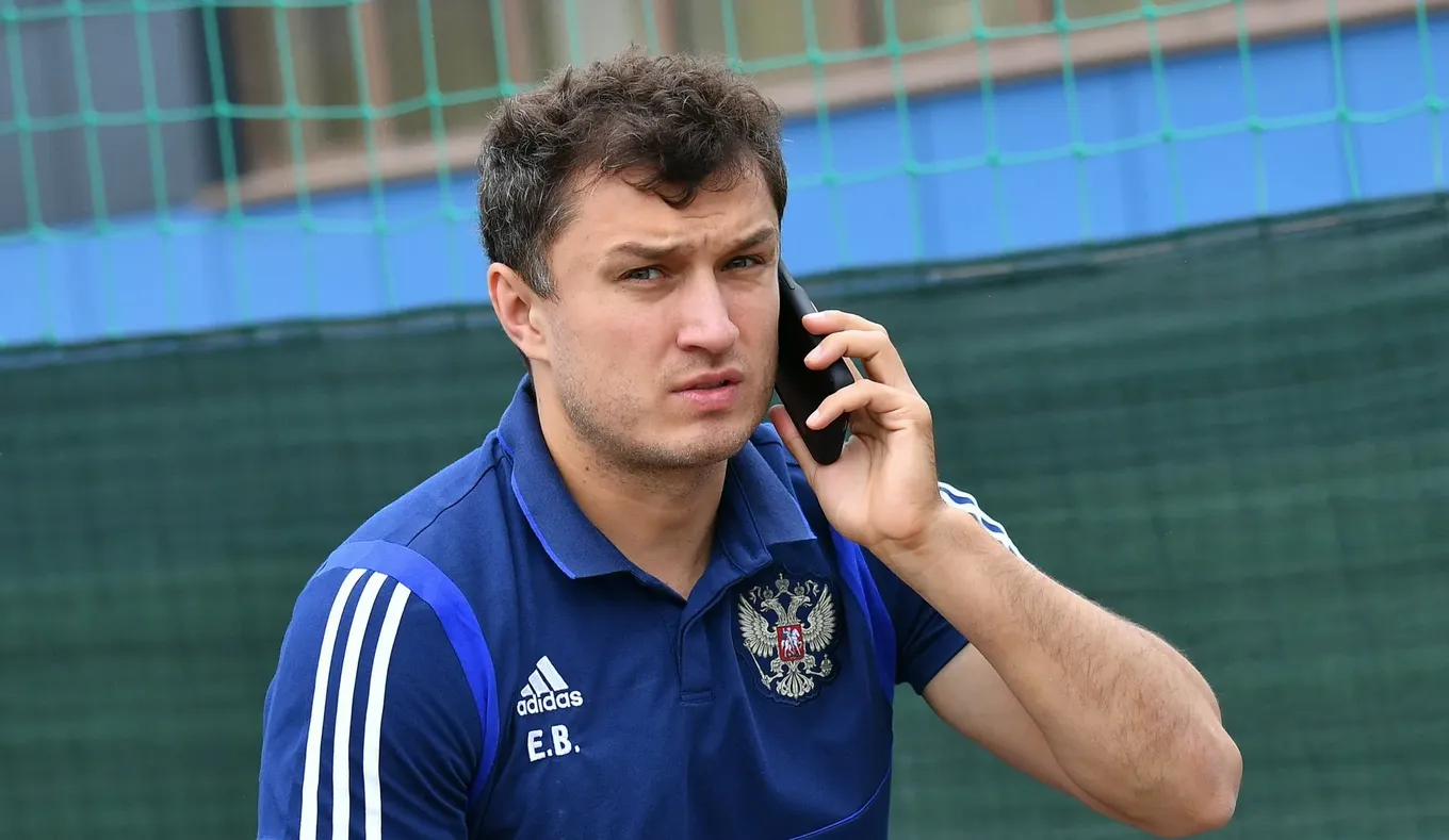 ЦСКА расстался с медицинским штабом и пригласил Эдуарда Безуглова