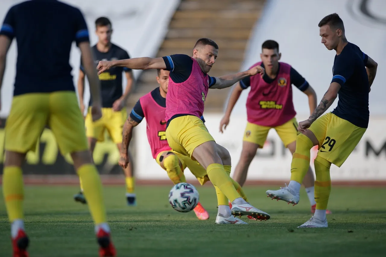 Днепр-1 – Рух прогноз 21 августа: ставки и коэффициенты на матч УПЛ