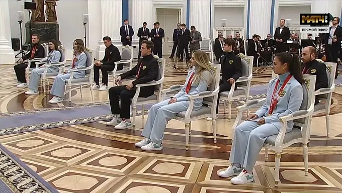 Чемпионы