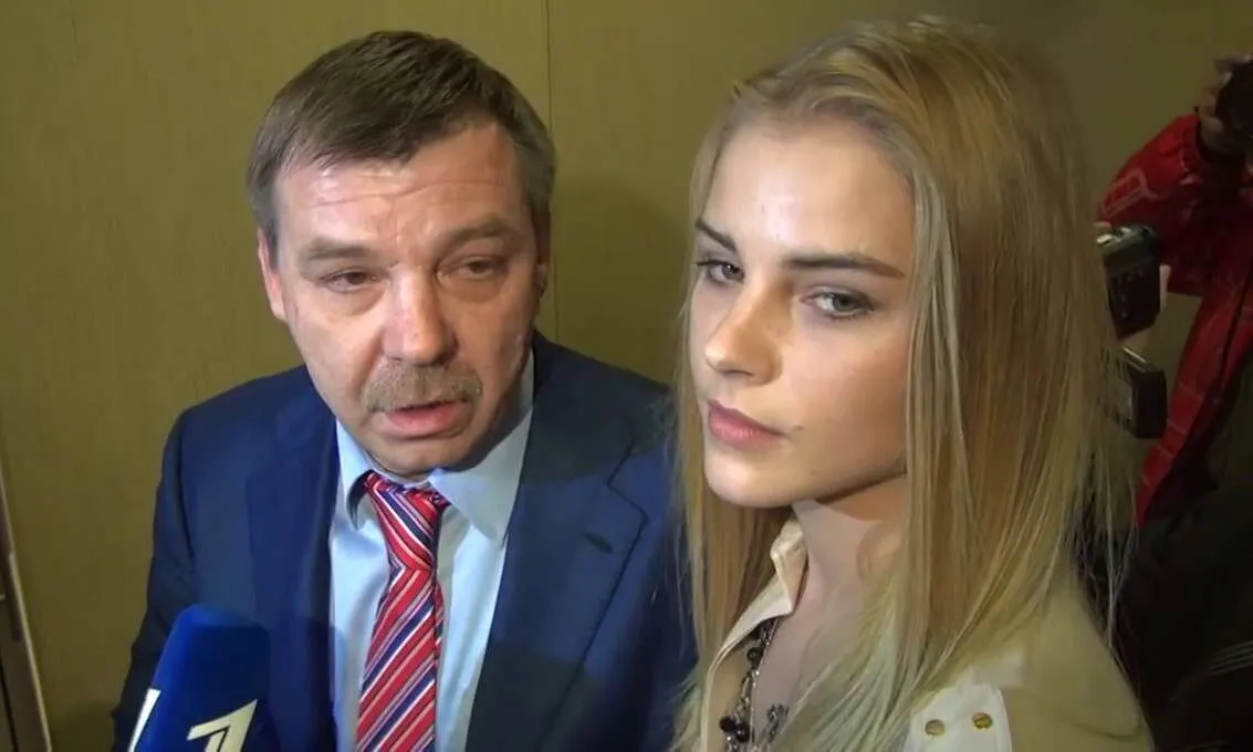 Олег Знарок с дочерью Алисой