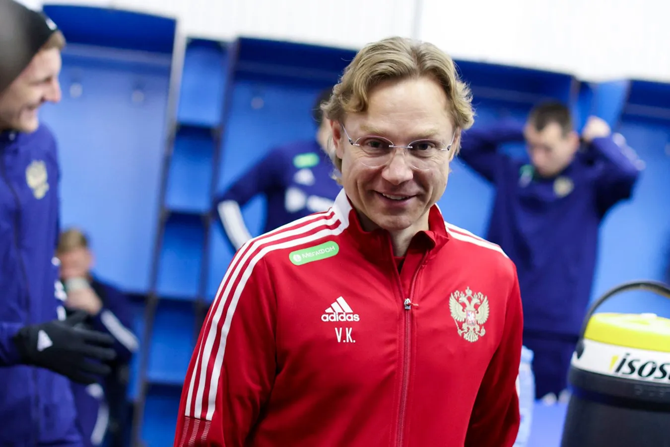 Валерий Карпин