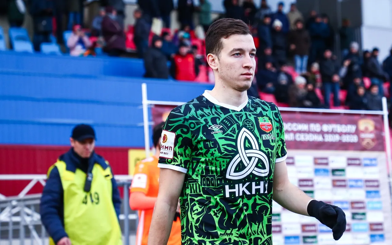 Денис Макаров
