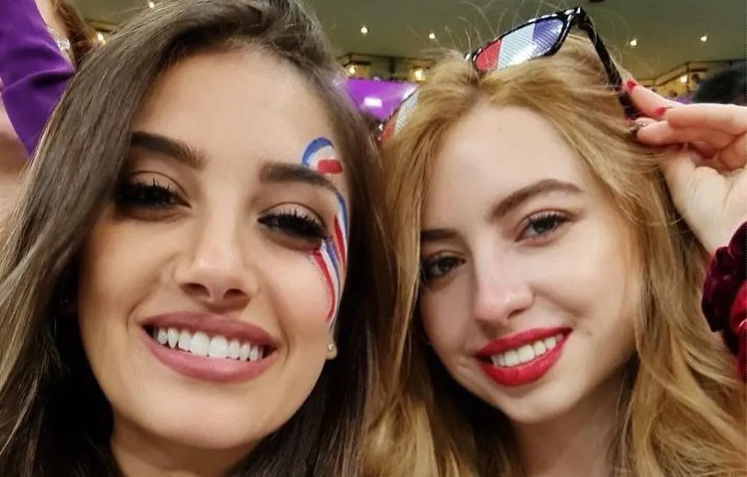 Болельщица из Франции