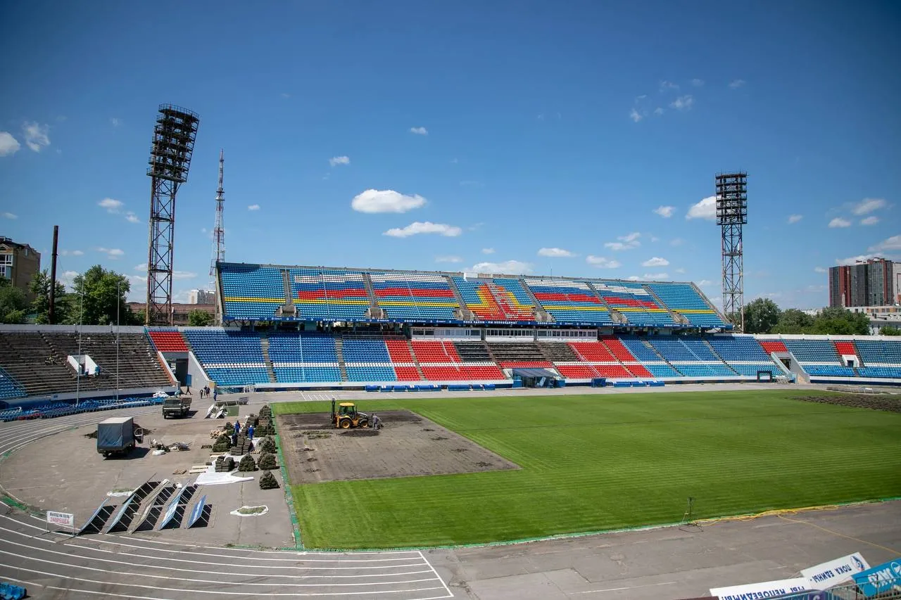 Фото стадиона Факела