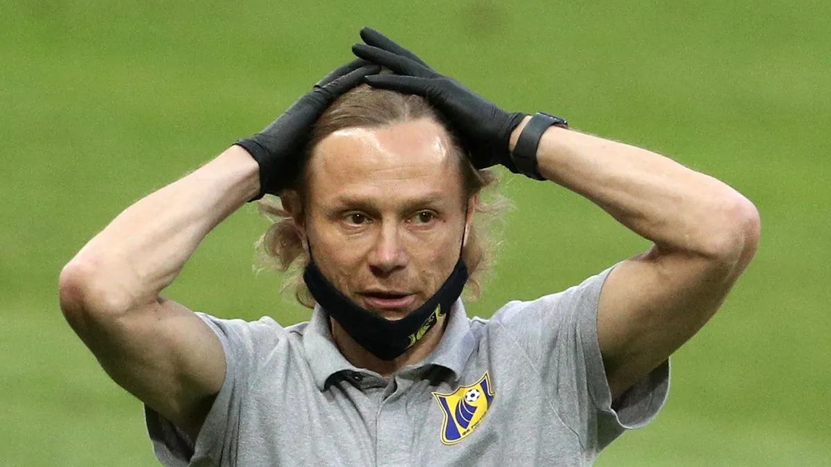Валерий Карпин