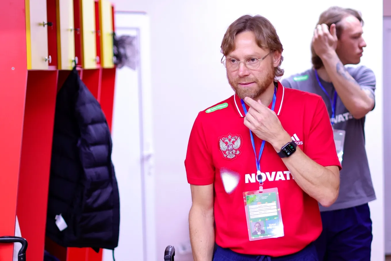 Валерий Карпин