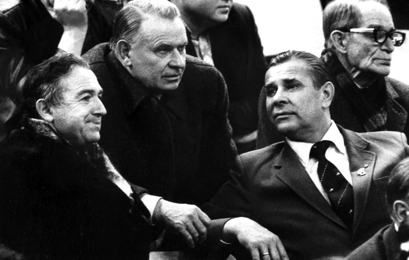 Никита Симонян, Константин Бесков и Лев Яшин