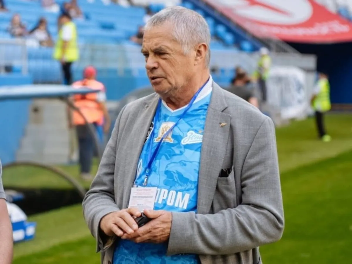 Александр Медведев