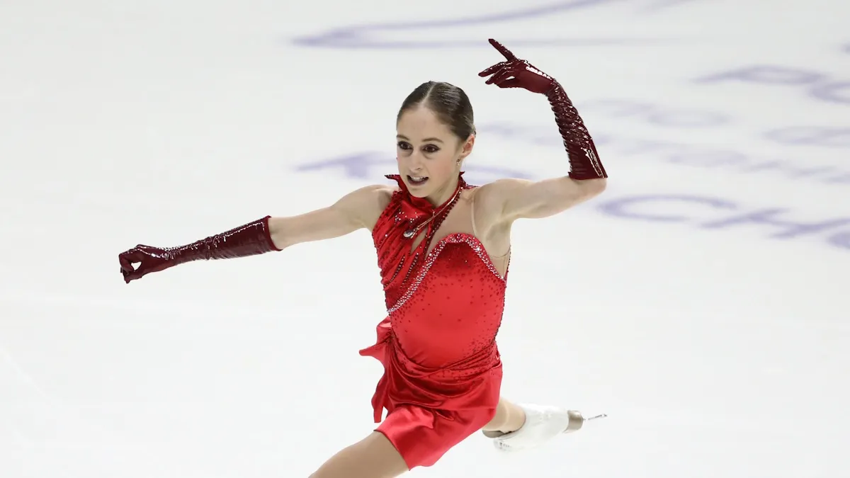 Фигуристка Алина Горбачёва