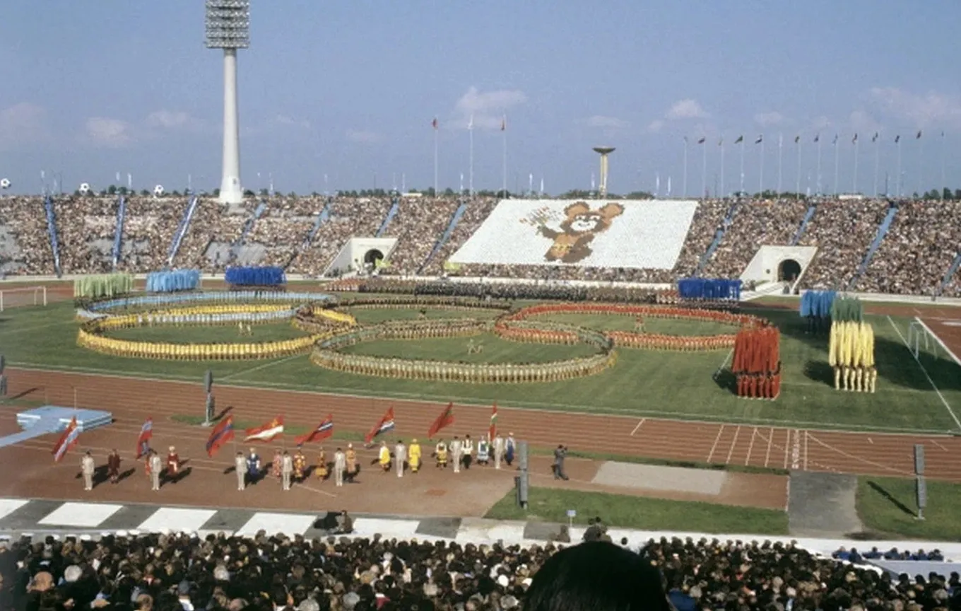 Олимпийские игры 1980 на стадионе имени Кирова в Ленинграде