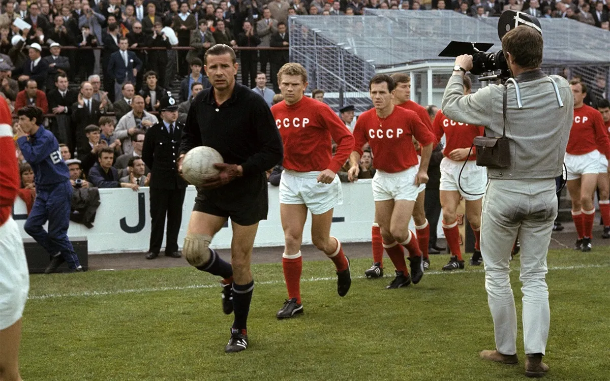 Сборная СССР на ЧМ-1966