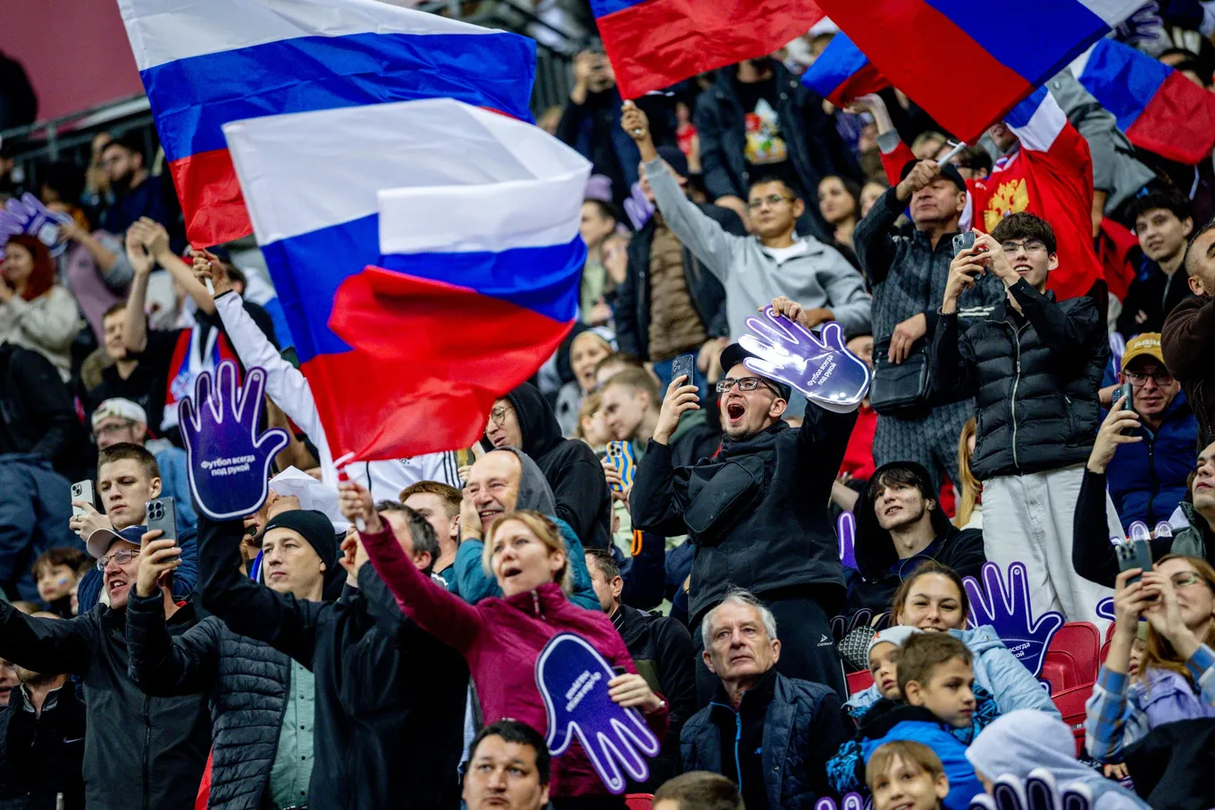 Болельщики сборной России. Фото: РФС