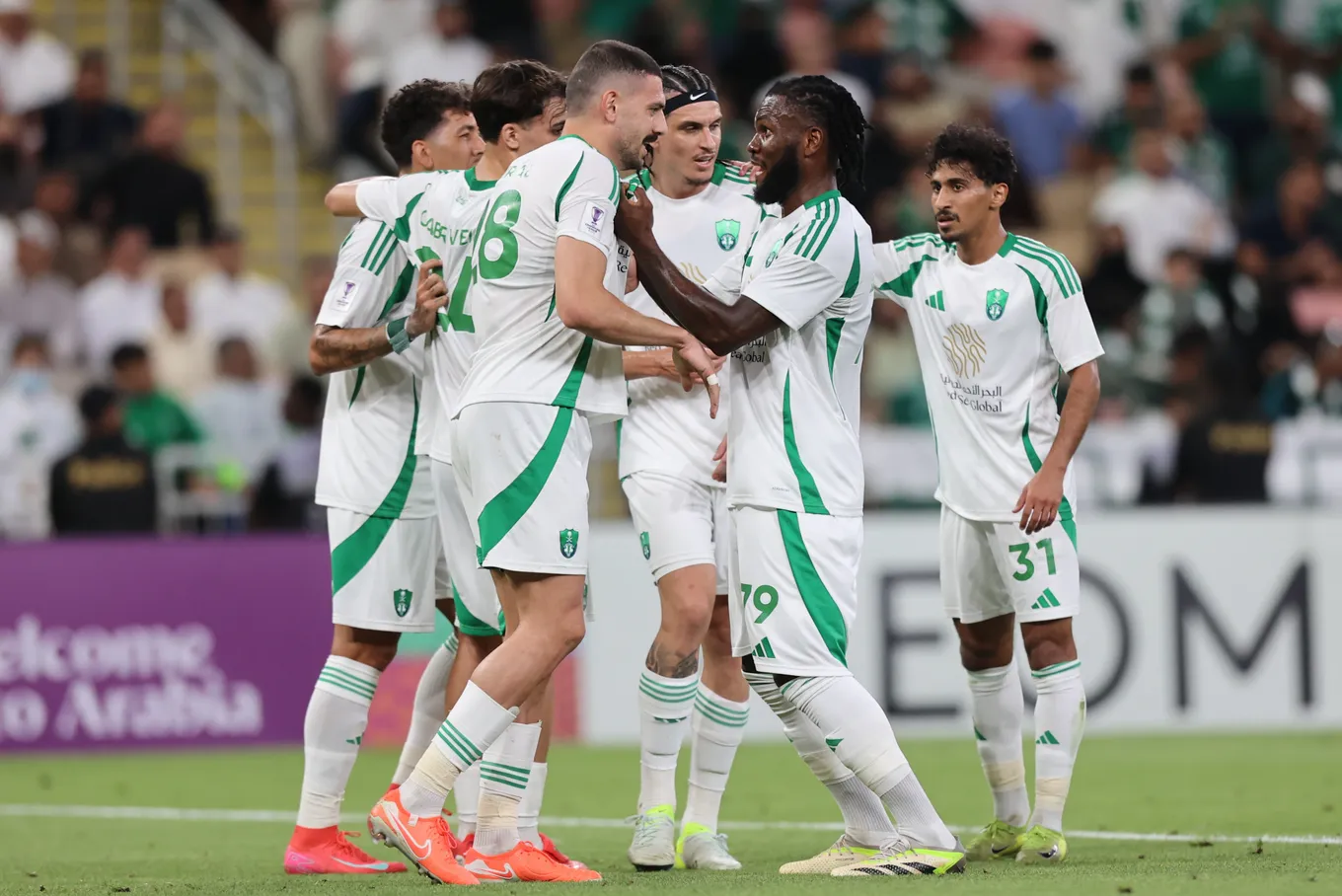 Аль-Ахли – Аль-Кадисия прогноз на матч чемпионата Саудовской Аравии 25 февраля 2025 года