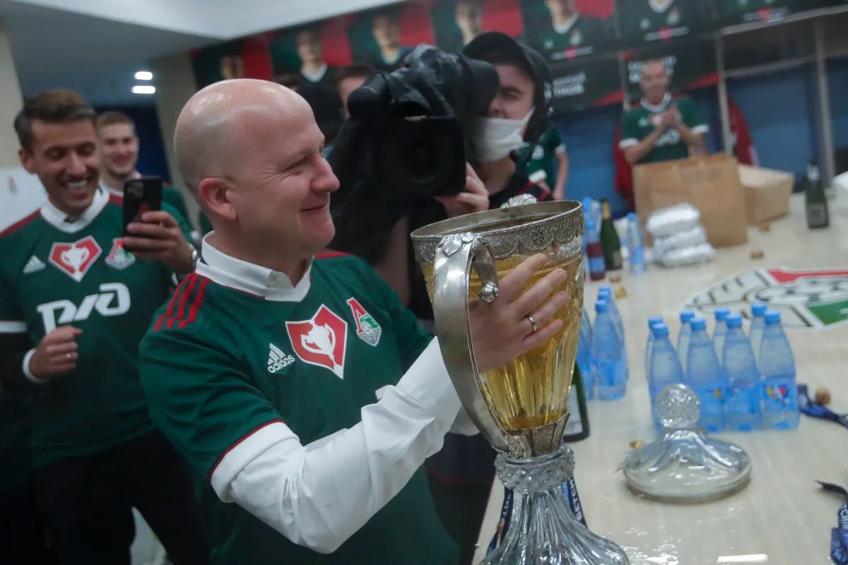 Марко Николич с Кубком Росси