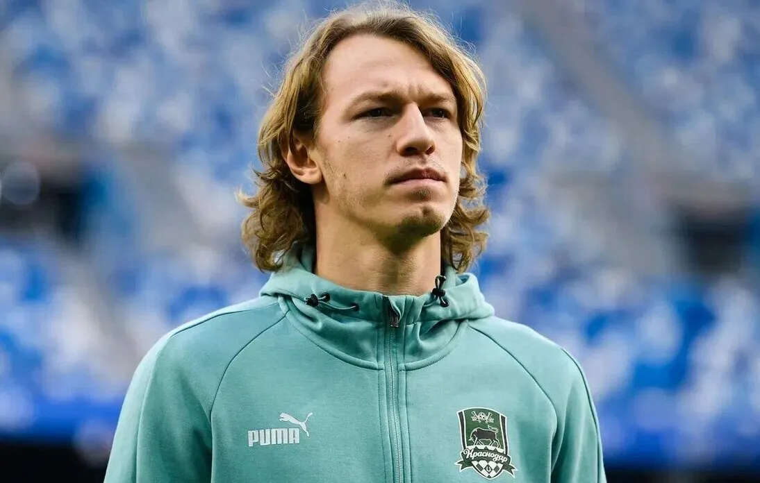 Матвей Сафонов