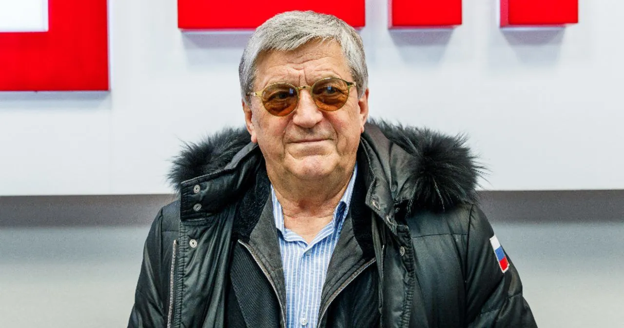 Александр Тихонов