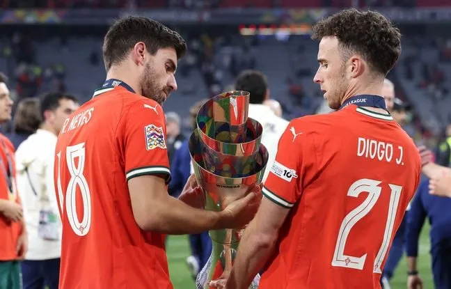 Рубен Невеш и Диогу Жота