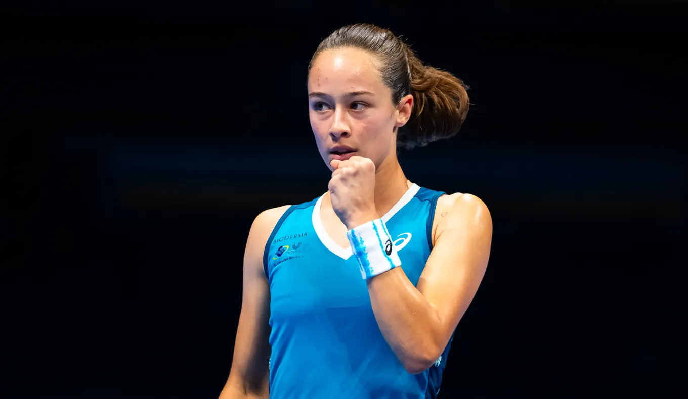 Сонмез – Дарт прогноз и ставки на матч WTA Истборн 23 июня 2026 года