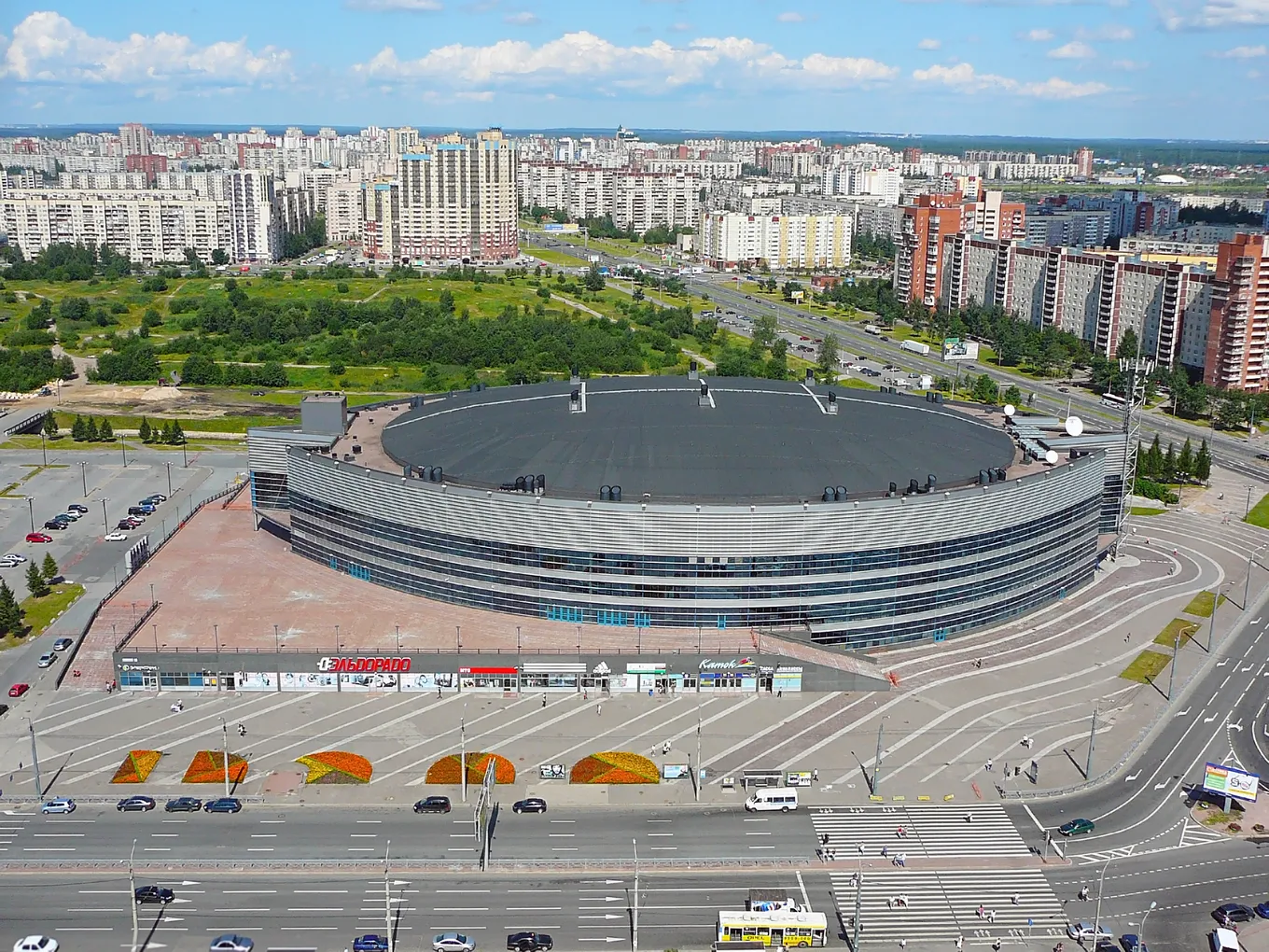 Ледовый дворец в Санкт-Петербурге. Фото: Wikipedia