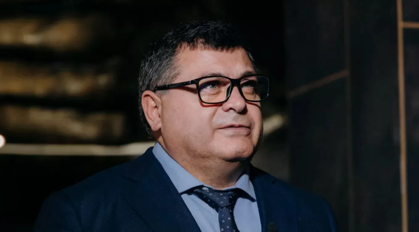 Николай Оганезов