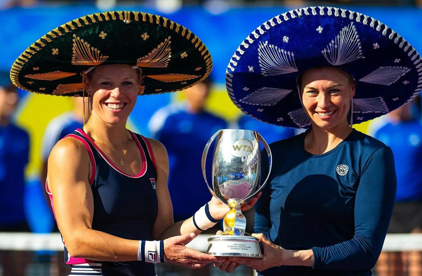 Лаура Зигемунд и Вера Звонарева. Фото: WTA