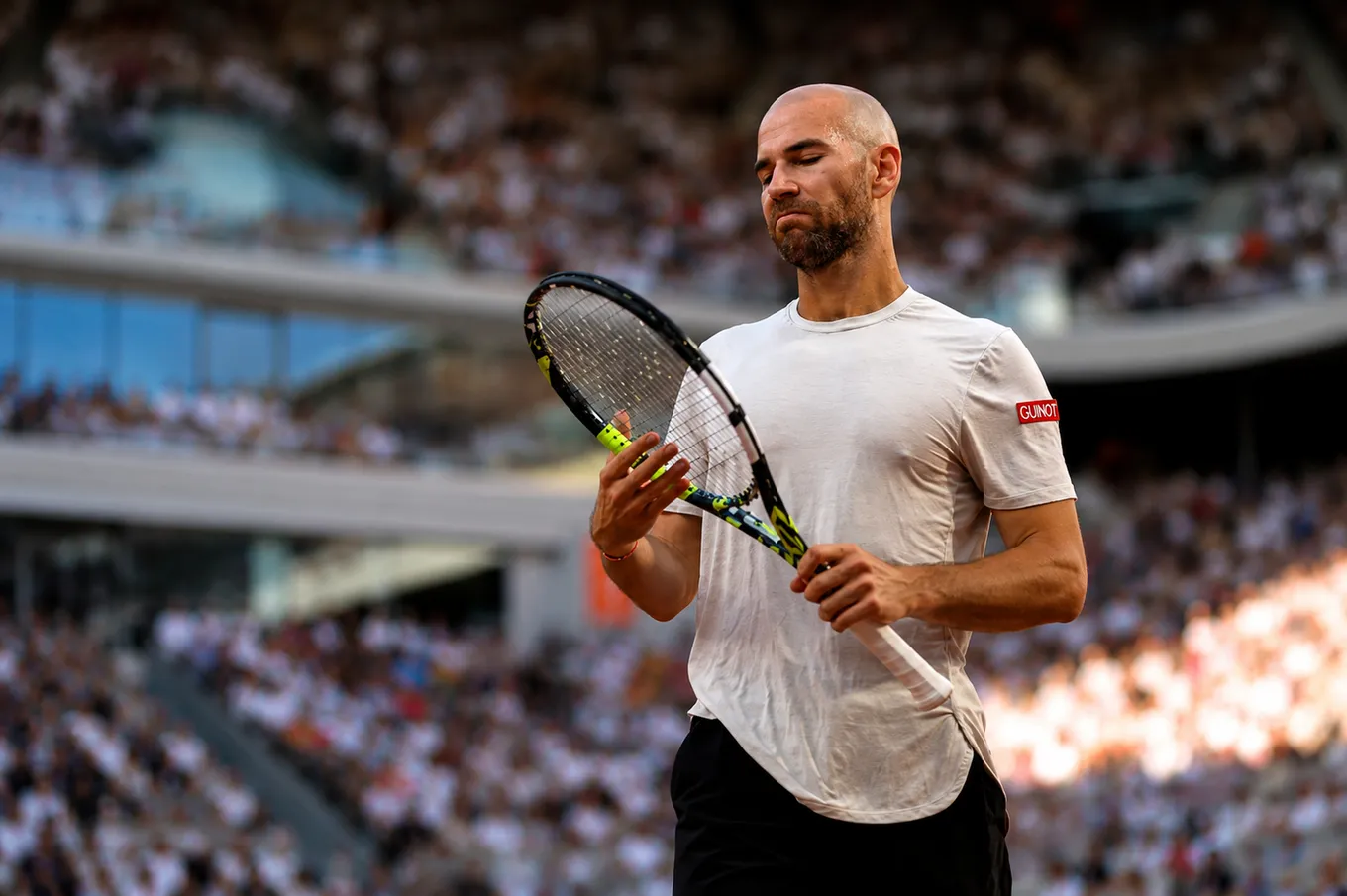 Маннарино – Фери прогноз и ставки на матч ATP Лондон 17 июня 2026 года