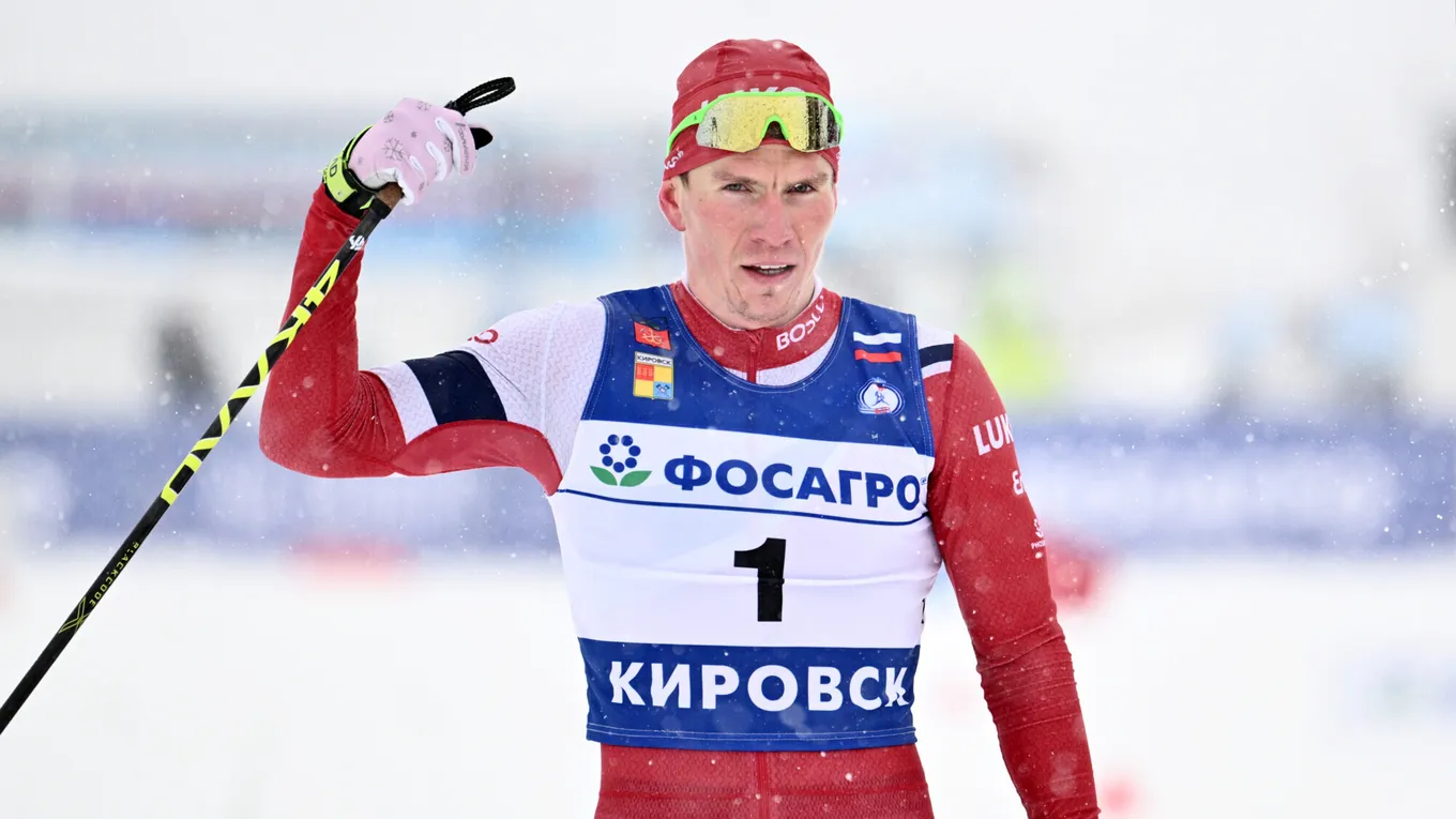 Александр Большунов