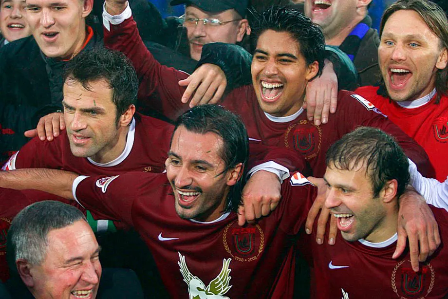 Хасан Кабзе в составе чемпионского «Рубина» 2008 года
