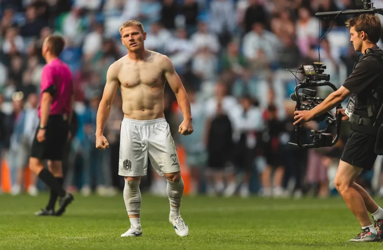 Василий Маврин, «Амкал»