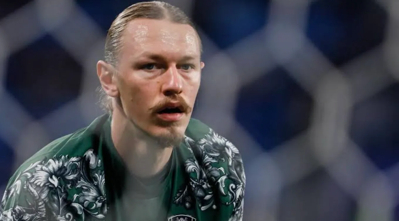 Матвей Сафонов