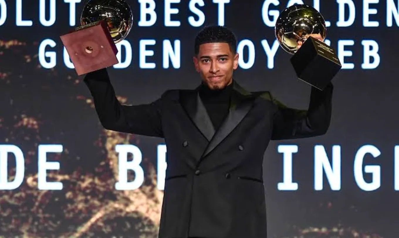 Джуд Беллингем с трофеем Golden Boy