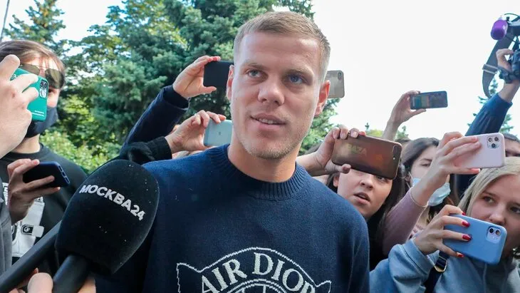 Александр Кокорин