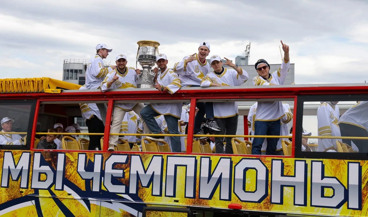 Чемпионский парад «Металлурга»