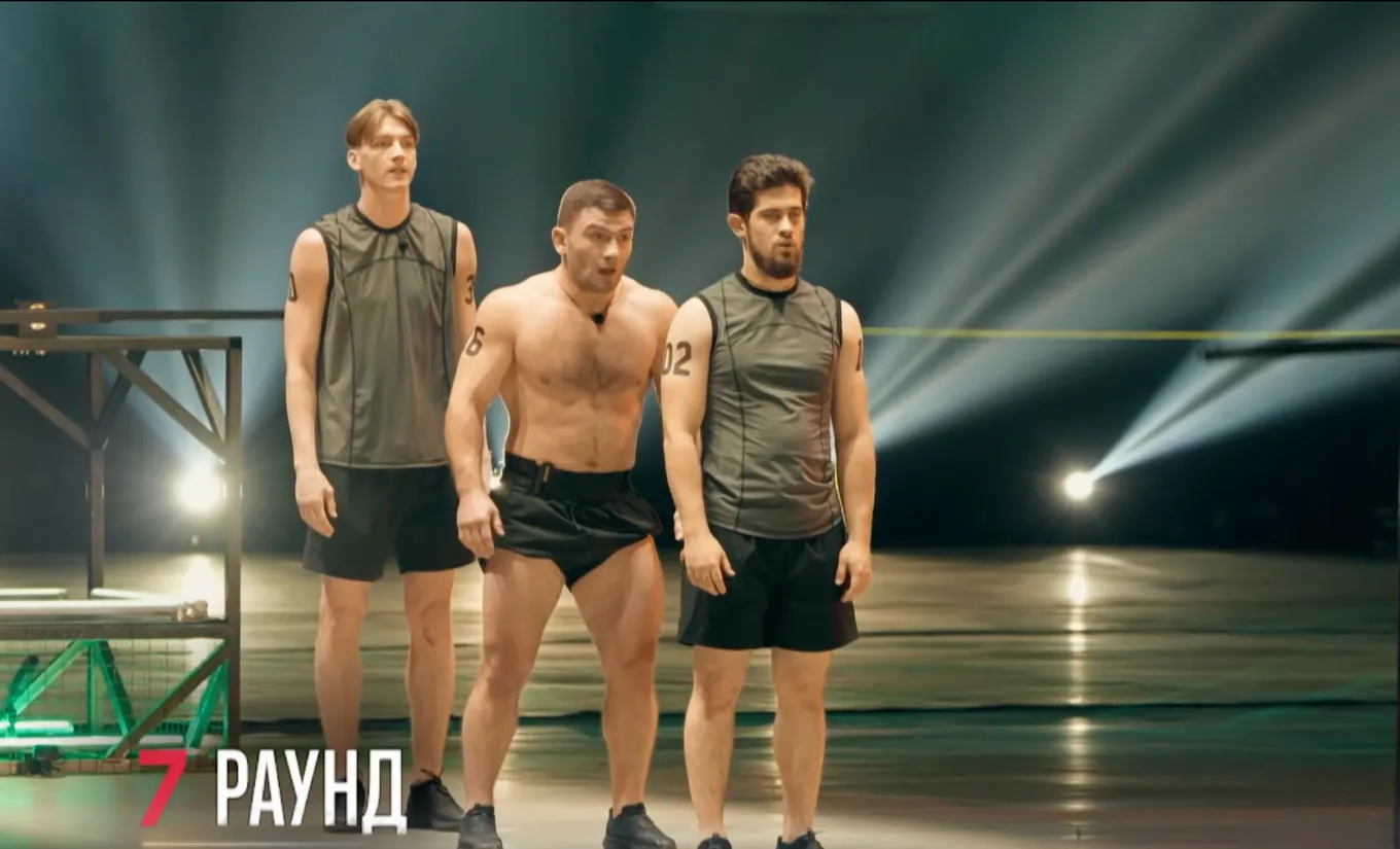 Кадр из шоу «Титаны»