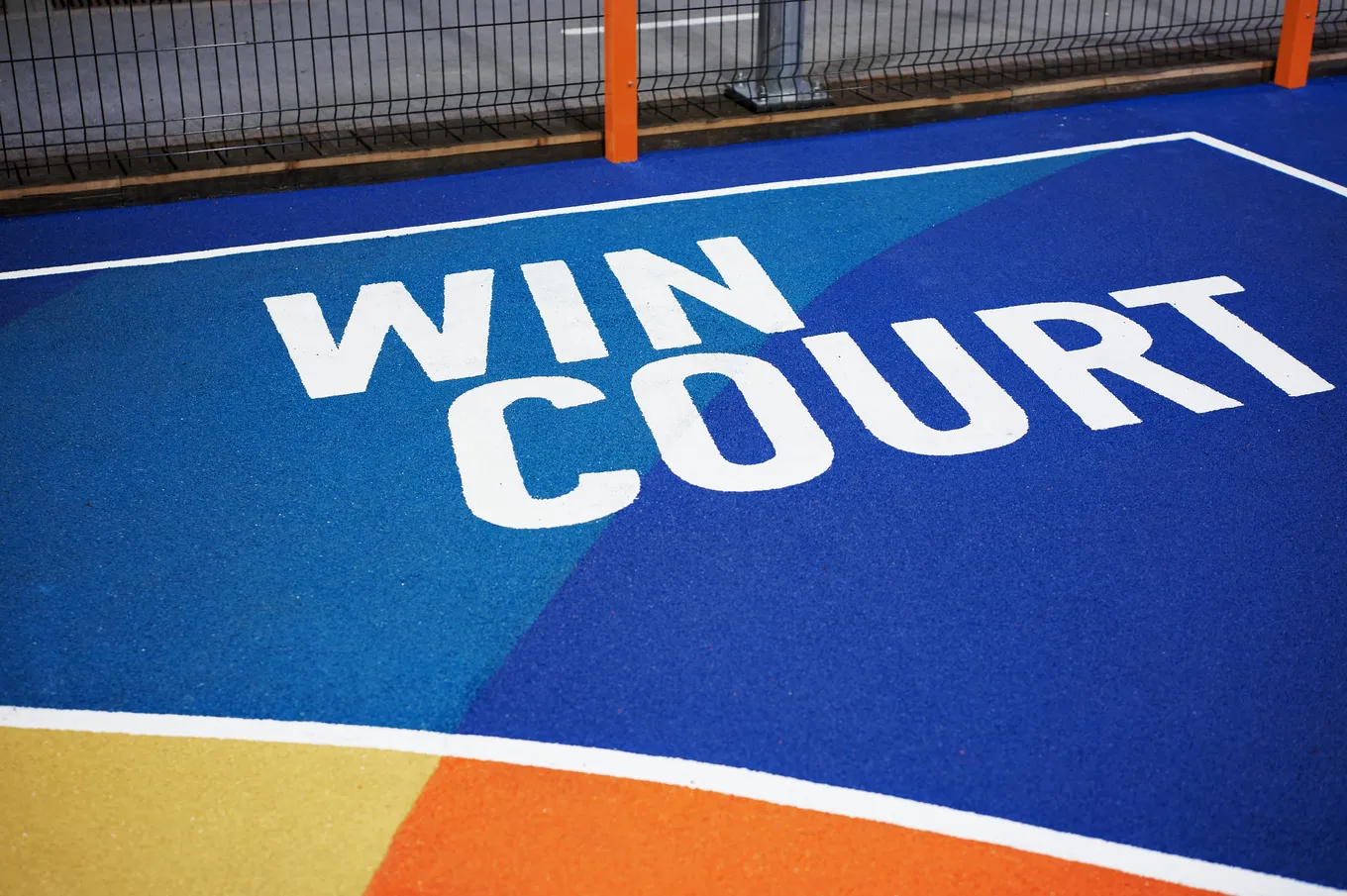 Winline и БК «10» открыли баскетбольную площадку WIN COURT в Тюмени