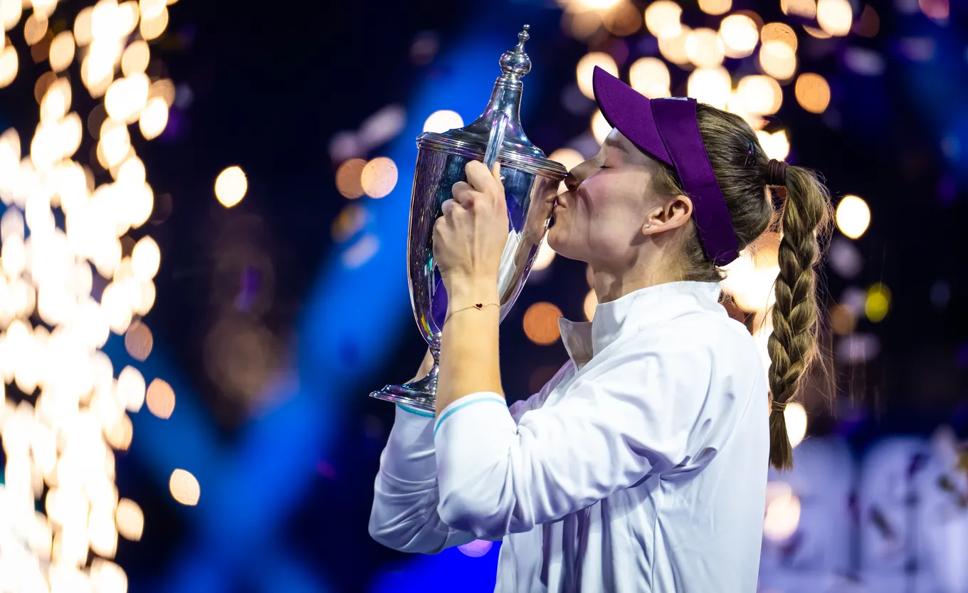 Швентек – Рыбакина прогноз и ставки на матч WTA Цинциннати 21 августа 2026 года
