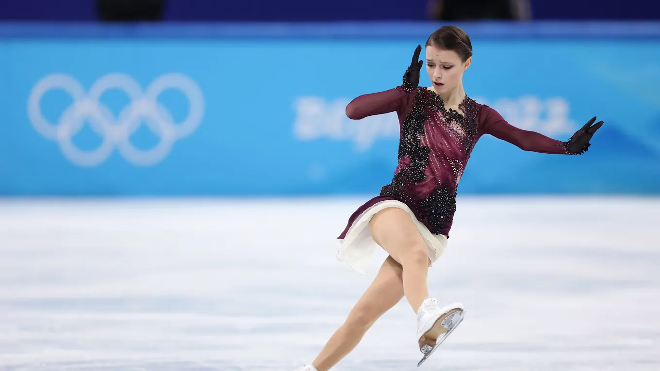 Олимпийская чемпионка Пекина-2022 Анна Щербакова