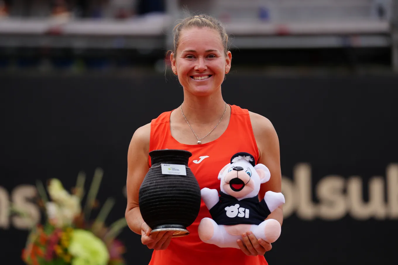 Бузкова – Стефанини прогноз и ставки на матч WTA Цинциннати 16 августа 2026 года
