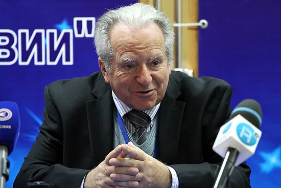 Алексей Лакерник
