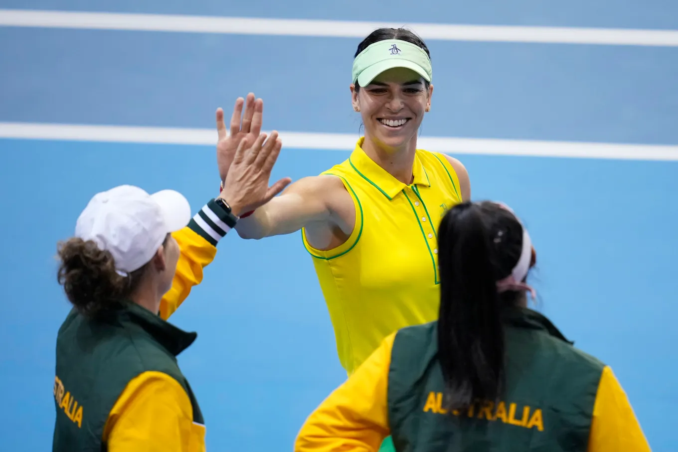 Валентова – Томлянович прогноз и ставки на матч WTA Истборн 24 июня 2026 года
