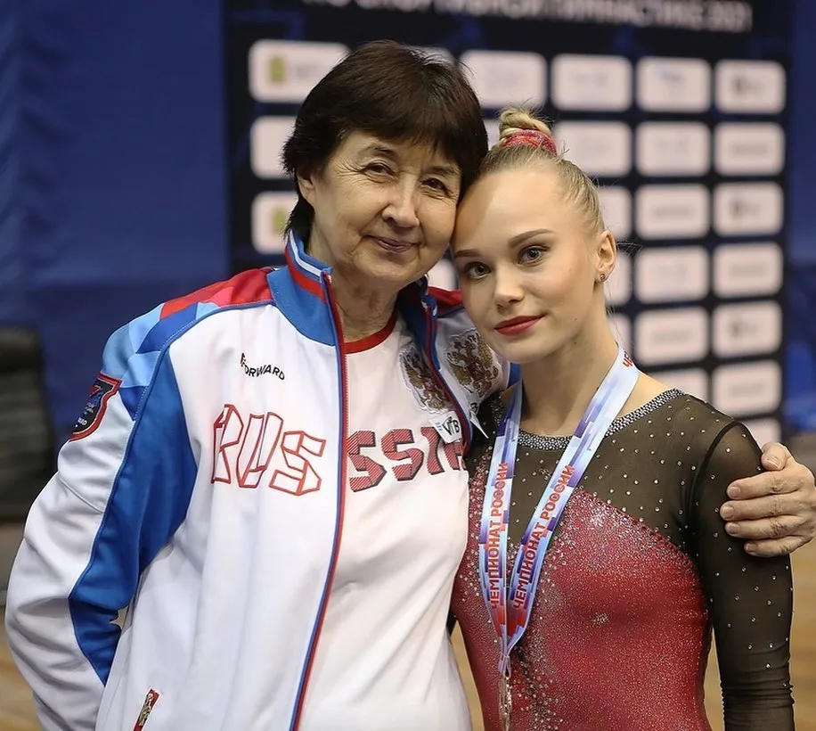 Ангелина Мельникова
