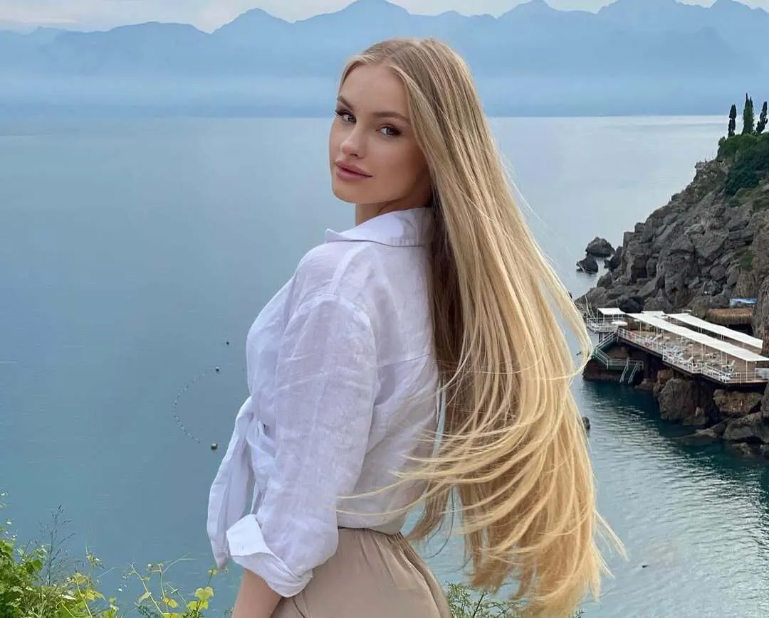 Каратистка Дарья Тулякова