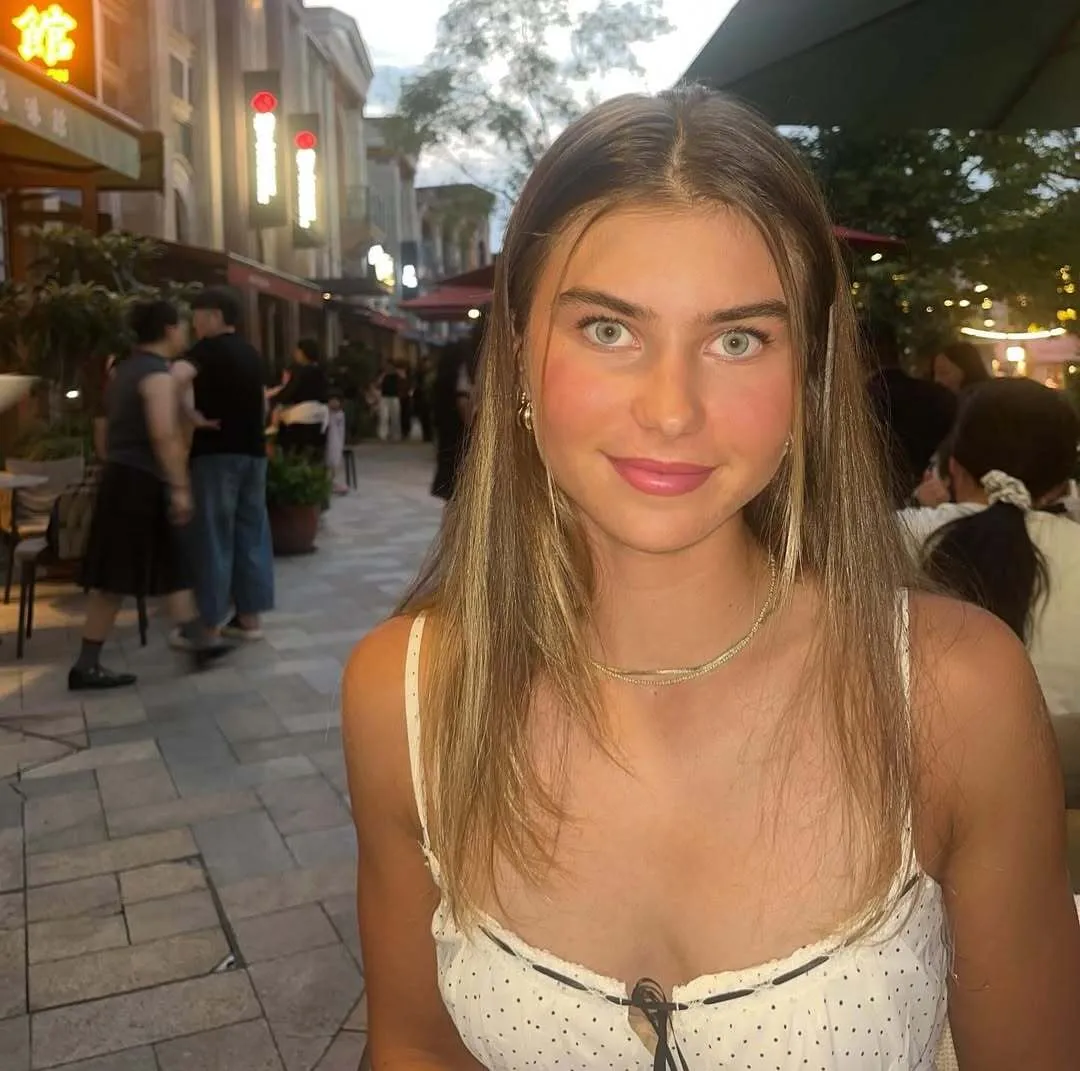 Теннисистка Ива Йович