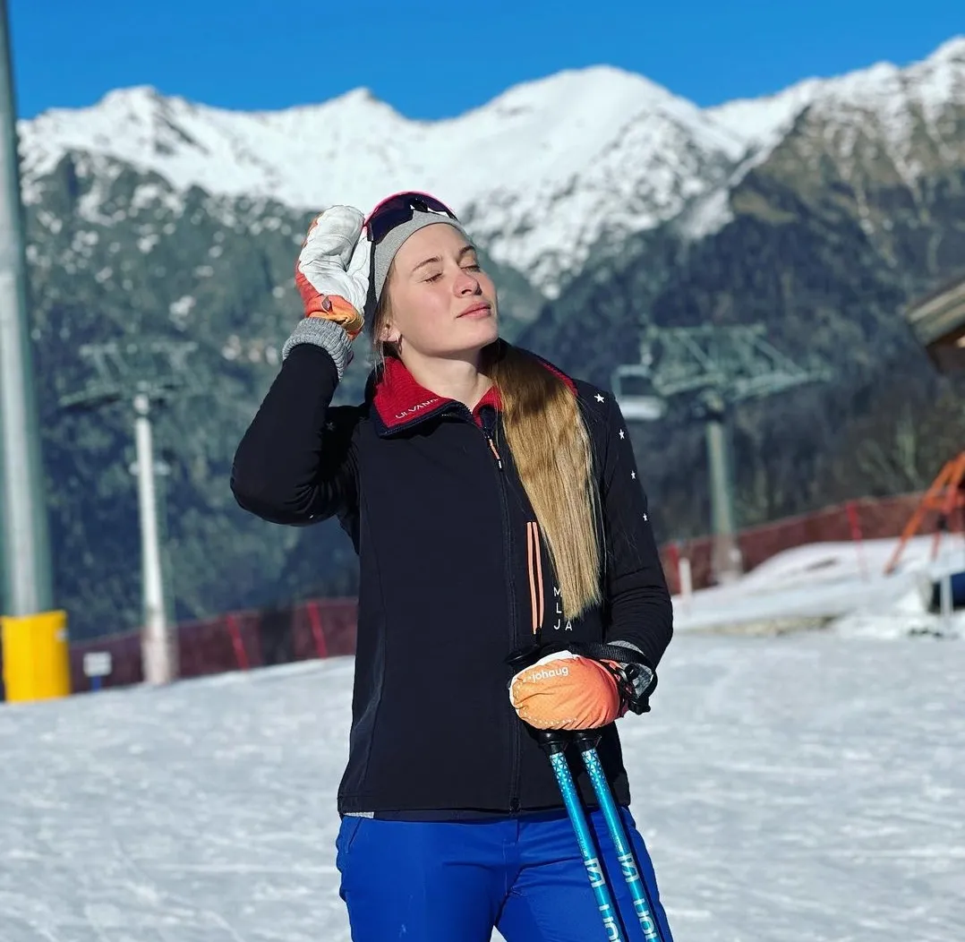 Анна Грувихина