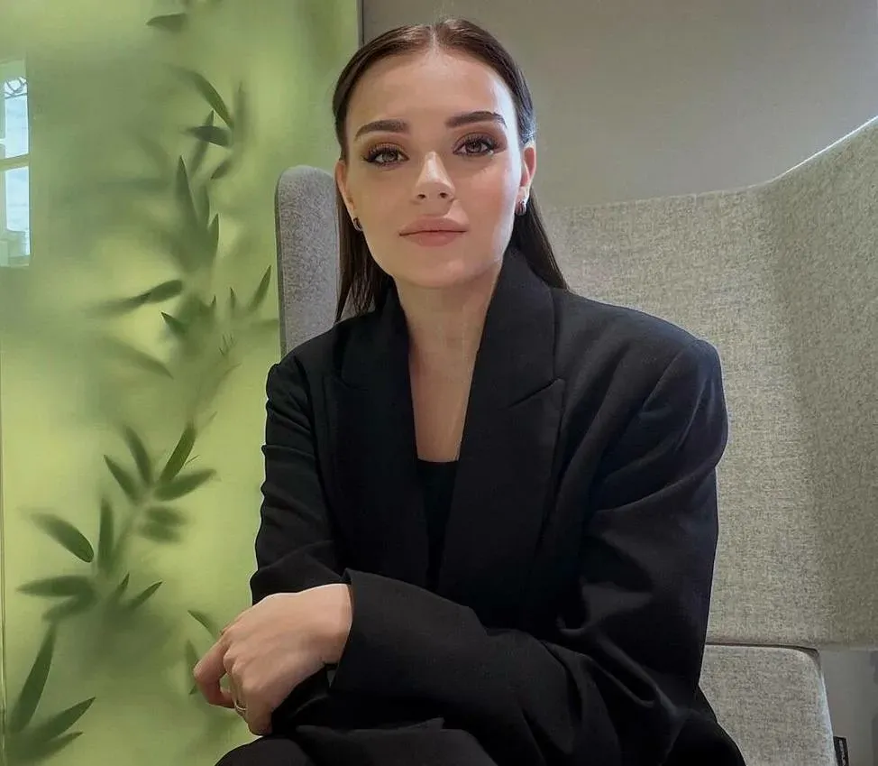 Аделина Сотникова