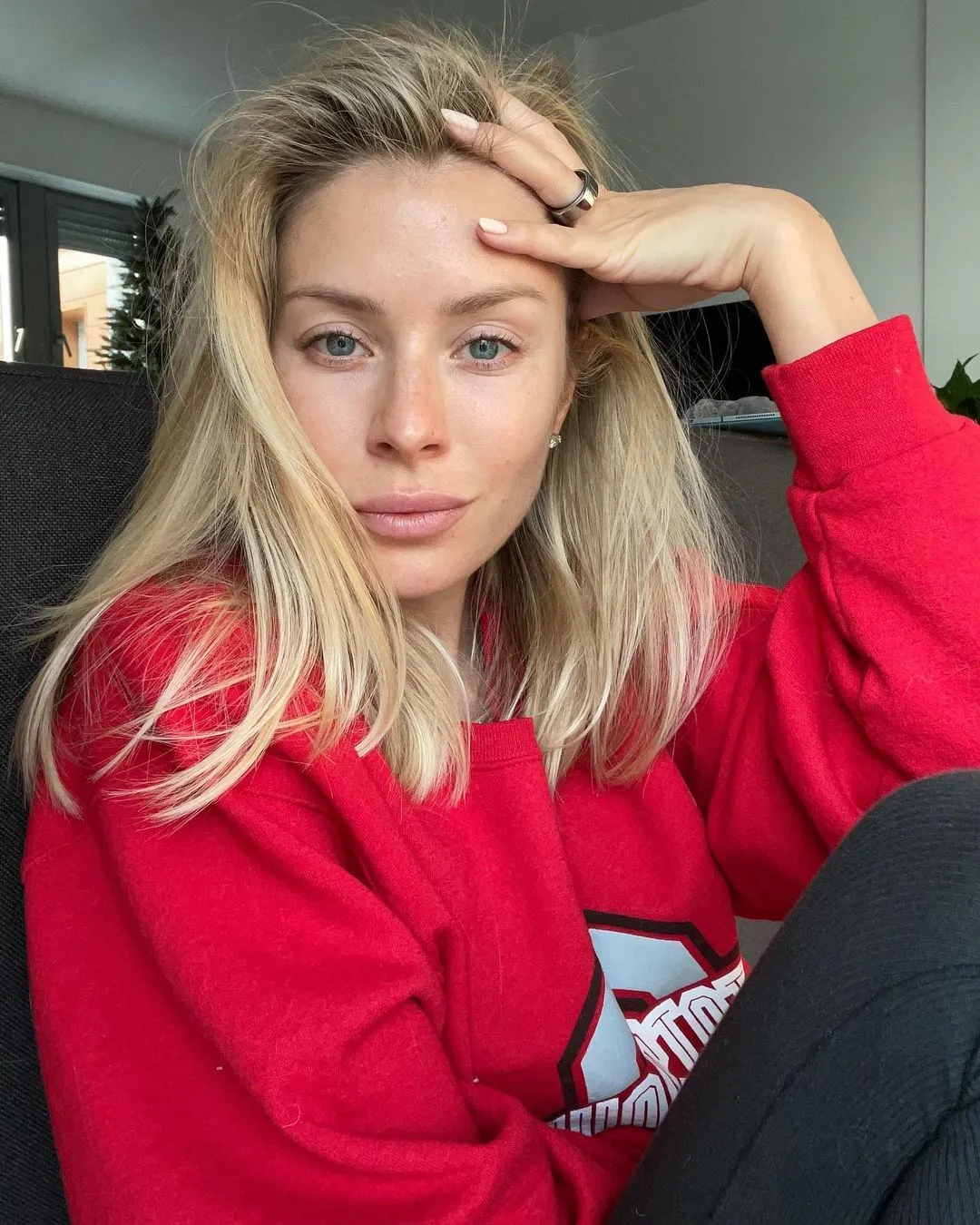 Елена Максимова