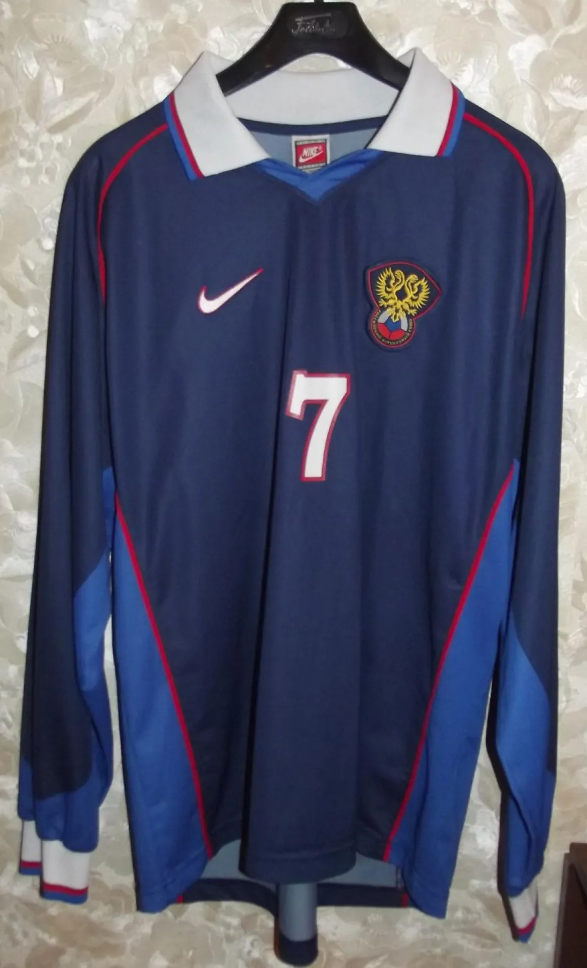 Гостевая форма / Фото: Maxx Savage (footballkitarchive.com)