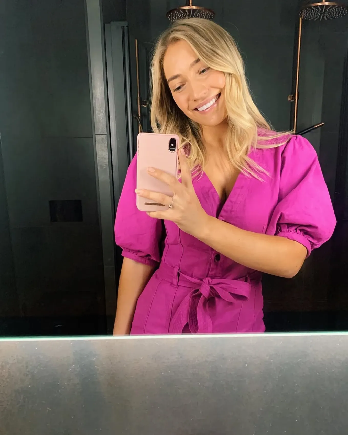 Лена Селнес